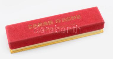 Caran d'Ache ezüstözött négyszínű toll, betét nélkül, leírással, dobozában, jelzett