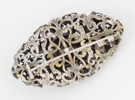 Régi ezüst (Ag) bross, barokk gyöngy és borostyán berakásokkal, jelzett, h: 6 cm, bruttó 24,5g