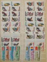 1958-1989 Gyűjtemény sorokkal, másodpéldányokkal, közte sok ívszéli / ívsarki kiadás, összefüggések ...