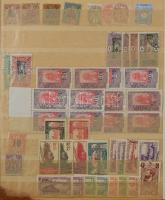 Vegyes európai, tengerentúl bélyegek sok sorral, postatisztákkal nagyrészt A/4 berakókban + 1 db üre...