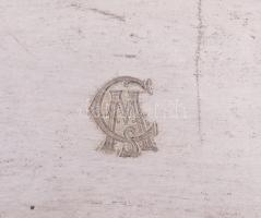 Ezüst (Ag) tálca ismétlődő rózsamintás peremrésszel, 32x15 cm, jelzett, nettó 328g