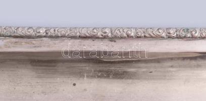 Ezüst (Ag) tálca ismétlődő rózsamintás peremrésszel, 32x15 cm, jelzett, nettó 328g