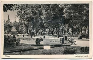 Kassa, Kosice; Széchenyi liget, leporellolap 10 mini képpel / park, leporellocard with 10 images