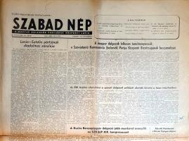 [Folyóirat] Szabad Nép. A Magyar Dolgozók Pártjának központi lapja. X. évfolyam, 245. szám. (1952. október 8.) [Az SZKP XIX. Kongresszusát ünneplő lapszám.] Budapest, 1952. Szabadság Lapkiadóvállalat - Szikra Lapnyomda. 6 p. Folio. Az 1942-ben indult Szabad Nép az illegálisan működő hazai kommunista párt napilapja volt, pozíciója 1945 elejétől erősödött meg. Az MKP (MDP) hivatalos szócsöveként működő, emlékezetesen harcias retorikájú, állandósult jelzőkkel és határozókkal nem fukarkodó politikai napilap cikkei a nép forró szeretetének tárgyaként rendre az éppen aktuális szovjet témát jelölik meg, lapszámunk esetében a nép és a párt forró szeretete a Szovjetunió XIX. kongresszusának határozatai, illetve a sztahanovista termelési és beadási verseny eredményei felé irányul. A tartalomból: A magyar dolgozók lelkesen tanulmányozzák a Szovjetunió Kommunista Pártja Központi Bizottságának beszámolóját -- Az Rákosi Mátyás Acélmű olvasztárai a szovjet példát akarják követni a haza erősítésében -- Teljesítik felajánlásukat a Bécsi úti Téglagyár dolgozói -- A Goldberger Textilnyomó és Kikészítő Gyár dolgozói lelkes munkával köszöntik az SZKP XIX. kongresszusát -- Malenkov elvtárs beszéde a kongresszuson. A sokszor emlegetett XIX. kongresszuson (lapszámunk beszámolóival ellentétben) valódi előrelépés nem történt, a még Sztálin uralma alatt összehívott kongresszus egyetlen emlékezetes vonása az összehívás ténye, az ugyanis 1939 óta egyáltalán nem ülésezett. A lapszéleken kisebb gyűrődések, sérülések, a hajtások mentén repedésnyomok. Korának megfelelő állapotú lapszám.