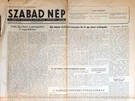 [Folyóirat] Szabad Nép. A Magyar Dolgozók Pártjának központi lapja. X. évfolyam, 278. szám. (1952. november 10.) [Hazai munkaversenyek és Tito-fasizmus Zágrábban]. Budapest, 1952. Szabadság Lapkiadóvállalat - Szikra Lapnyomda. 4 p. Folio. Az 1942-ben indult Szabad Nép az illegálisan működő hazai kommunista párt napilapja volt, pozíciója 1945 elejétől erősödött meg. Az MKP (MDP) hivatalos szócsöveként működő, emlékezetesen harcias retorikájú, állandósult jelzőkkel és határozókkal nem fukarkodó politikai napilap cikkei a nép forró szeretetének tárgyaként a hazai mezőgazdasági begyűjtést [padlássöprést], illetve a gyárakban alkalmazott termelési versenyeket jelölik meg, és természetesen a Szovjetunió bármely jelensége is buzgón követendő példának minősül. Az erőltetett iparosítás korszakában készült lapszám emlékezetes pillanatfelvételt készít a párt sajtóközpontja által elképzelt ország mindennapjairól és vágyakozásairól. A tartalomból: Egy magyar ácsbrigád versenyre hív ki egy német ácsbrigádot -- Az ózdi blokksor hengerész brigádjainak versenye -- A begyűjtés sikeréért -- Az ötkéses gyalus megmunkálás sztahanovista módszere [gépészeti ábrákkal és portréval] -- A Rákosi Mátyás Művek korszerűségéről -- Kudarcot vallott kapitalista jóslatok a Szovjetunióról 1918-1948 -- Gromiko elvtárs beszéde [teljes terjedelmében] -- Tito-fasiszta komédia Zágrábban, és a jugoszláv valóság. Lapszámunk lapszélein apró gyűrődések. Jó állapotú lapszám, hajtogatva.