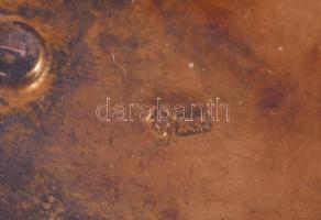 Szecessziós stílusú arany (Au) bross, 14k, 6 darab kisméretű gyémánt berakással, illetve feltehetően...