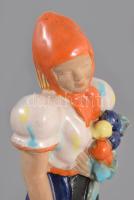 Szécsi Jolán: Matyó lány. Színes mázzal festett kerámia. Sérüléssel, m: 29,5 cm