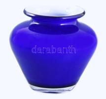 Kétrétegű hutaüveg váza, jelzés nélkül, hibátlan, m: 12,5 cm