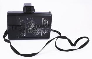 Polaroid EE66 fényképezőgép, jó állapotban, eredeti táskájában