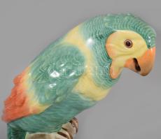 Herendi papagáj, kézzel festett porcelán, jelzett, hibátlan. m: 25,5 cm