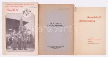 3 db munkásőr kiadvány: Munkásőrök versekben. Bp., 1971, Munkásőrség Országos Parancsnokság Szervezési és Propaganda Osztály. Kiadói papírkötés. Megjelent 2000 példányban. + Húszéves a Munkásőrség. (Oktatási anyag.) ,,Belső használatra!" Bp., 1976, Munkásőrség Országos Parancsnokság Propaganda és Sajtó Osztálya. Kiadói tűzött papírkötés. Számozott, 170. sz. példány. + A Budapest VIII. kerületi ,,Asztalos János" vasas munkásőr egység története. Kiadói tűzött papírkötés.