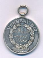 1896. "Ép ész csak edzett testben él / Verseny díj" jelzés nélküli Ag kétoldalas emlékérem...