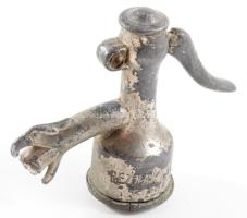 Reznák Károly Cegléd sasfejes szódásüveg fej, kopott.