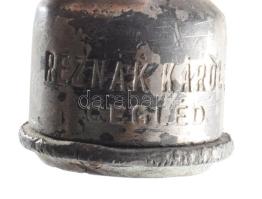 Reznák Károly Cegléd sasfejes szódásüveg fej, kopott