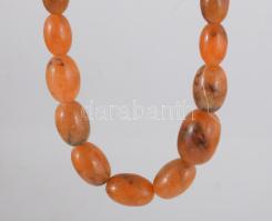 Borostyán nyaklánc, klf méretű szemekből