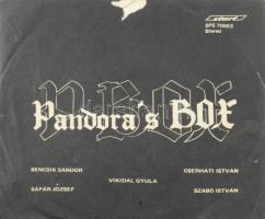 P. Box - A Zöld, A Bíbor És A Fekete. Vinyl, 7", VG+, a tok szakadt.