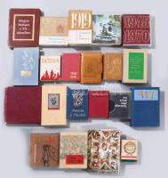 22 db minikönyv, vegyes témákkal