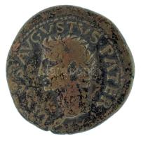 Római Birodalom 031-37 / Augustus (posztumusz, Tiberius alatt) / Róma / As bronz (10,50g) T:VF Roman Empire 31-37 / Augustus (posthumous, under Tiberius) / Rome / As bronze "DIVVS AVGVSTVS PATER / PROVIDENT S-C" either side of large altar (10,50g) C:VF RIC I 81