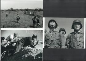Robert Capa (1913-1954) (eredeti neve Friedmann Endre) magyar - francia fotóriporter felvételei különféle helyszíneken, 3 db modern nagyítás, jelzés nélkül, 15x21 cm