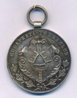 1920-1930 k. "Budapesti - Torna Club" jelzés nélküli Ag díjérem (16,15g/32mm) T:XF patina