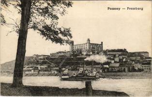 1913 Pozsony, Pressburg, Bratislava; MÁTRA oldalkerekes vontató gőzhajó a vár alatt / Hungarian sidewheeler steam tug with the castle. She was requisitioned by the k.u.k. Zentraltransportleitung (ZTL) at some point during the First World War for service on the Danube (EK)