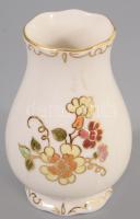 Zsolnay virágmintás kisváza. Jelzett, hibátlan, m: 8,5 cm