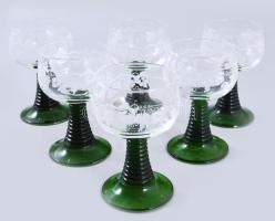 Francia szőlőmintás boros pohár garnitúra, anyagában színezett talpazattal, 6 darab, jelzett, hibátlan, m: 11,5 cm