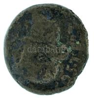 Róma, Köztársaság Kr.e 46 / Iulius Caesar / Utica(?), Észak-Afrika / Denarius Ag (3,02g) T:F / Roman Republic 46 BC / Julius Caesar / Utica(?), Northern Africa / Denarius Ag "COS TERT [DICT ITER] / [AVGVR] PONT MAX" Head of Ceres right, wearing a grain wreath / Emblems of the augurate and pontificate: Culullus, aspergillum, jug and lituus (3,02g) C:F