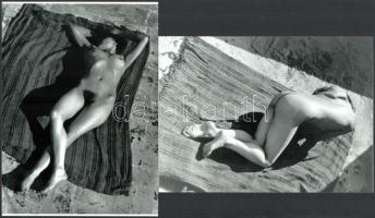 1924 Edward Weston (1886-1958) amerikai fotóművész felvételei Tina Modotti (1896-1942) olasz - amerikai fotográfusról és fotómodellről, 2 db modern nagyítás, jelzés nélkül, 21x15 cm