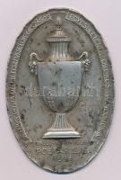 1937. "A Magyar Királyi Posta Üzemi Tisztviselők Országos Egyesületének Örökös Vándordíja - Postás S.E. 1934 / I. 1937" jelzés nélküli Ag emlékplakett HP gyártói jelzéssel (75,91g/54x79mm) T:XF, patina