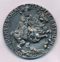 Peternák Gusztáv (1928-2003) 1980. "Bethlen Gábor / 1580-1980" kétoldalas, jelzett Ag emlé...