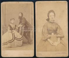 cca 1865 Idős hölgy és házaspár portréja, keményhátú fotó Szinay és Társa és Exner Gyula műterméből, felületi sérüléssel, 10,5×6,5 cm