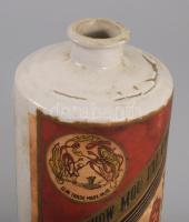 cca 1960 Kweichow Moutai moutai-likőr üveg, kerámia, címkével, m: 18 cm