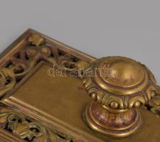 Díszes réz tapper, 15,5x8,5x7 cm