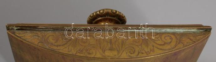 Díszes réz tapper, 15,5x8,5x7 cm