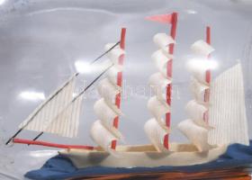 Hajós türelemüveg, 18x8x9,5 cm