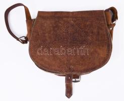Bőr női oldaltáska, 23x27 cm