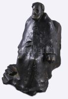 Győrfi Sándor (1951-): Kossuth Lajos. Patinázott réz/bronz, jelzett az oldalán, m: 33,5 cm /// Sándor Győrfi (1951-): Lajos Kossuth. Patinated copper/bronze, signed on the side, height: 33.5 cm.