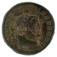 Római Birodalom 297-298 / Maximianus / Aquileia / ezüstözött Follis (11,23g) T:AU,XF kopott ezüstözés, patina / Roman Empire 297-298 / Maximianus / Aquileia / silvered Follis "IMP C VAL MAXIMIANVS PF AVG / GENIO POPV-LI-ROMANI - AQP" Genius standing left, towered, loins draped, holding patera and cornucopiae (11,23g) C:AU,XF worn silvering, patina RIC VI 25b