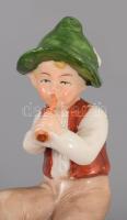 Német madaraknak fuvolázó fiú figura, jelzett, hibátlan, m: 14 cm