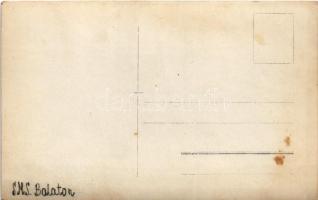 SMS Balaton a Császári és Királyi Haditengerészet Tátra-osztályú rombolója, matrózok aknákkal / K.u....