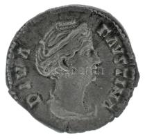 Római Birodalom 141 után / I. Faustina / Róma / Denarius Ag (3,16g) T:AU,XF / Roman Empire after 141 / Faustina I / Rome / Denarius Ag "DIVA FAVSTINA / AVG-V-STA" Venus standing facing, head left, holding apple, resting left hand on shield (3,16g) C:AU,XF RIC III 366, Seaby RSC II 73