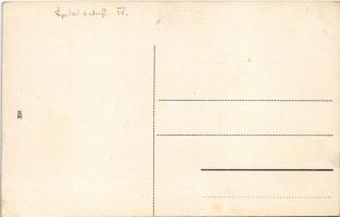 SM Spitalschiff IV kórházhajó Budapesten, katonák és matrózok a fedélzeten. Dunaflottilla / WWI Aust...