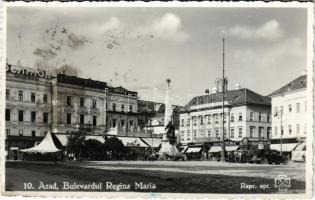 Arad, Bulevardul Regina Maria / Mária királyné tér, Mott, M. Ascher, I. Schutz, A. Ferenczi üzlete, automobil, kávéház / square, shops, automobile, café. photo (fl)