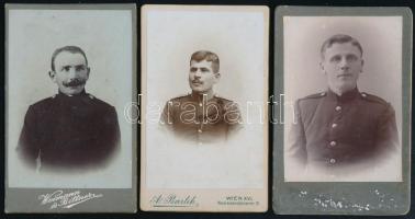 cca 1910 3 db keményhátú katonai portré, 10,5×6,5 cm