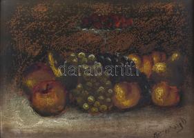 Mesterházy Dénes (1900-1949 körül): Csendélet gyümölcsökkel. Olaj, karton, jelzett. Dekoratív fakere...