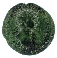 Római Birodalom 116 / Traianus / Róma Semis bronz (4,26g) T:VF / Roman Empire 116 / Trajan / Rome Semis bronze "[IMP CAES NER TRAIANO] OPTIMO [AVG GERM] / DAC PARTHICO PM [TR POT XX COS VI PP] - SC" (4,26g) C:VF RIC II 650