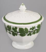 Meissen szőlőmintás fedeles edény, jelzett, hibátlan, m: 12,5 cm
