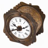 Régi német ébresztőóra, vekker, díszes réz házzal, 8,5x8,5x5,5 cm