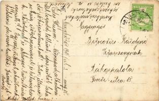 1915 Nagykőrös, hölgyek kalapban. photo (tűnyom / pinmark)